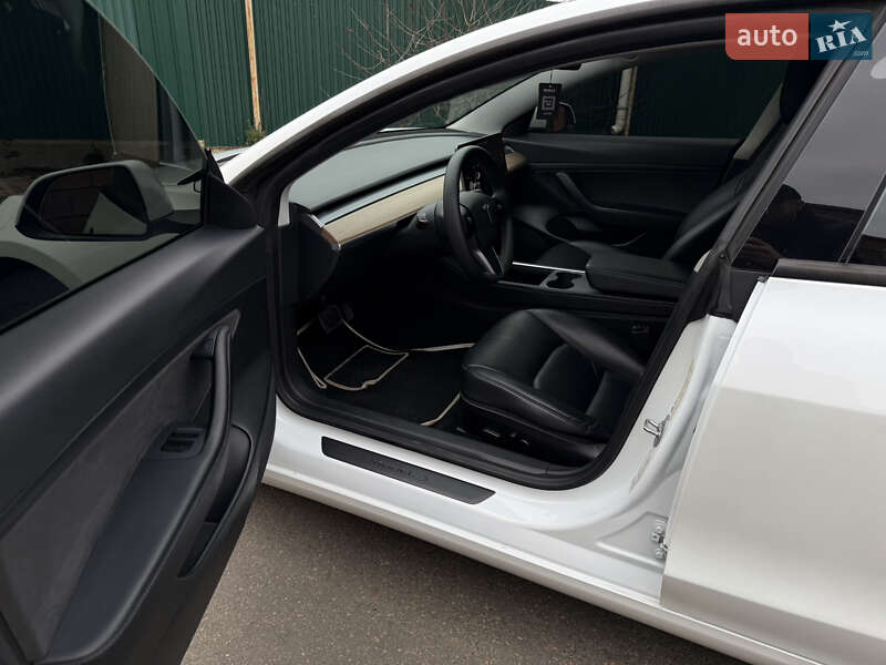 Седан Tesla Model 3 2020 в Одесі фото 8 Седан Tesla Model 3 2020 в Одесі