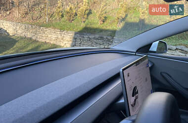 Седан Tesla Model 3 2024 в Острозі фото 13 Седан Tesla Model 3 2024 в Острозі