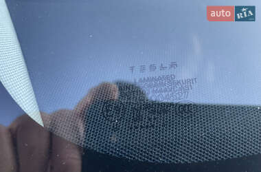 Седан Tesla Model 3 2024 в Острозі фото 22 Седан Tesla Model 3 2024 в Острозі