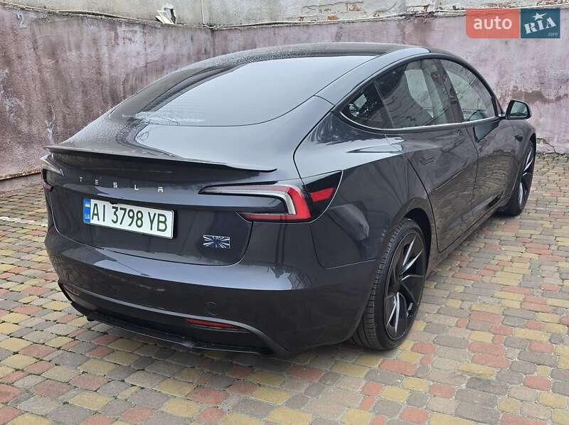 Седан Tesla Model 3 2024 в Києві фото 7 Седан Tesla Model 3 2024 в Києві