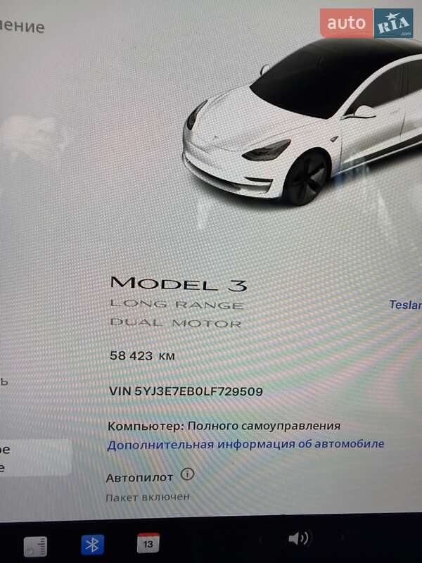 Седан Tesla Model 3 2020 в Киеве