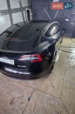 Седан Tesla Model 3 2023 в Дніпрі