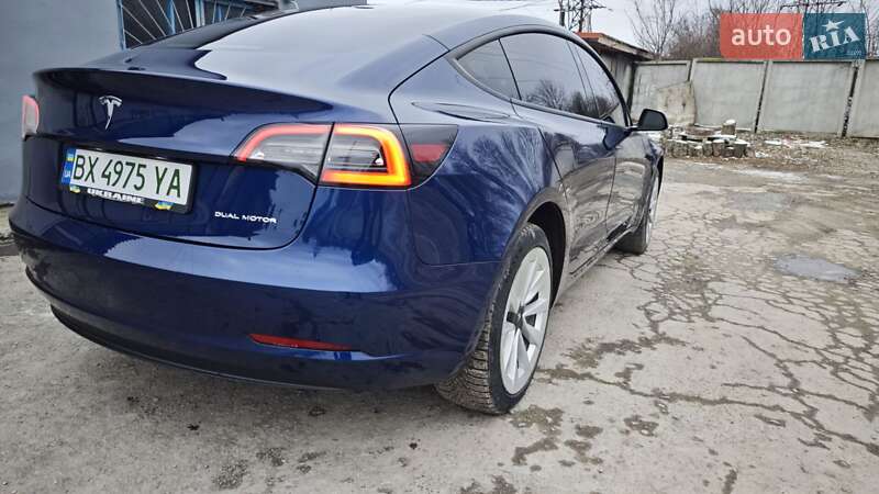 Седан Tesla Model 3 2022 в Кам'янець-Подільському