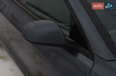 Седан Tesla Model 3 2021 в Львові