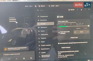 Седан Tesla Model 3 2018 в Киеве