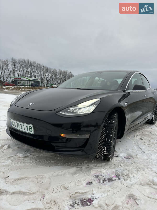 Седан Tesla Model 3 2019 в Киеве фото 8 Седан Tesla Model 3 2019 в Киеве