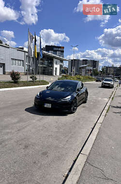 Седан Tesla Model 3 2020 в Киеве