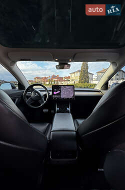 Седан Tesla Model 3 2018 в Одессе