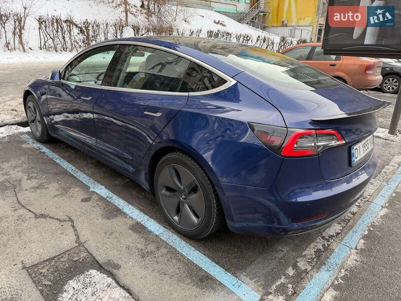 Седан Tesla Model 3 2019 в Києві фото 18 Седан Tesla Model 3 2019 в Києві