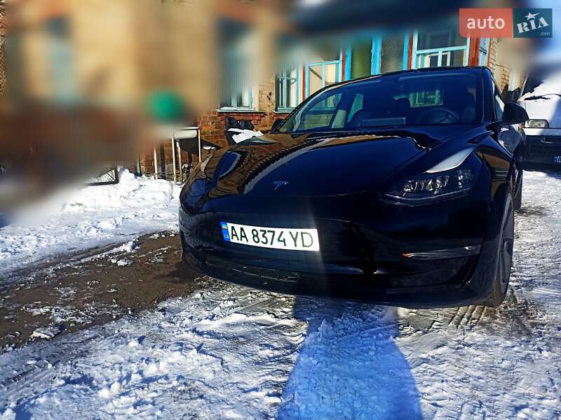 Седан Tesla Model 3 2022 в Киеве фото 15 Седан Tesla Model 3 2022 в Киеве