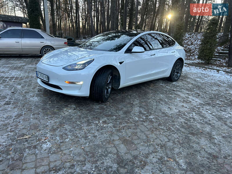 Седан Tesla Model 3 2021 в Трускавце фото 30 Седан Tesla Model 3 2021 в Трускавце