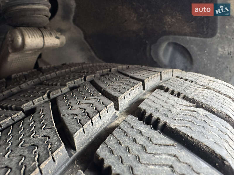 Седан Tesla Model 3 2018 в Ужгороді