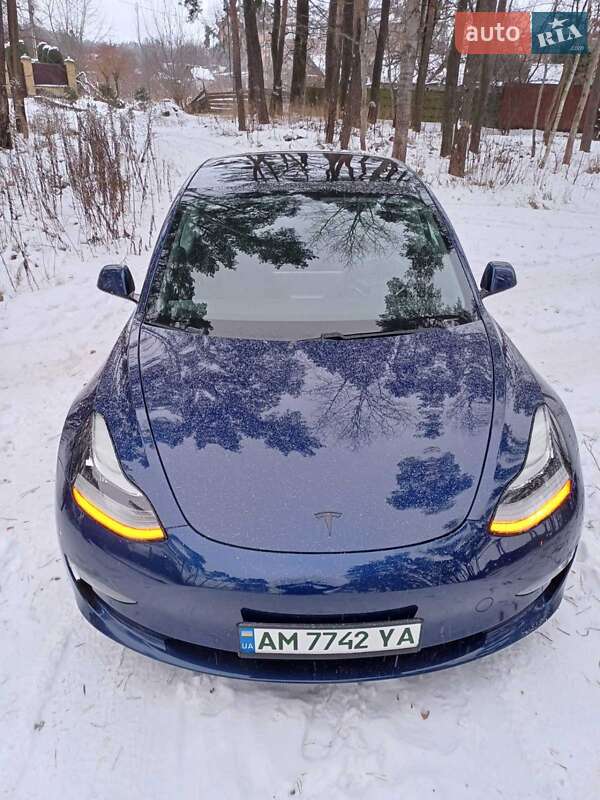 Седан Tesla Model 3 2019 в Житомирі фото 2 Седан Tesla Model 3 2019 в Житомирі
