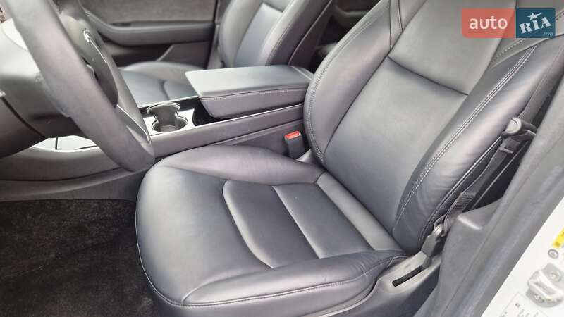 Седан Tesla Model 3 2020 в Києві фото 20 Седан Tesla Model 3 2020 в Києві