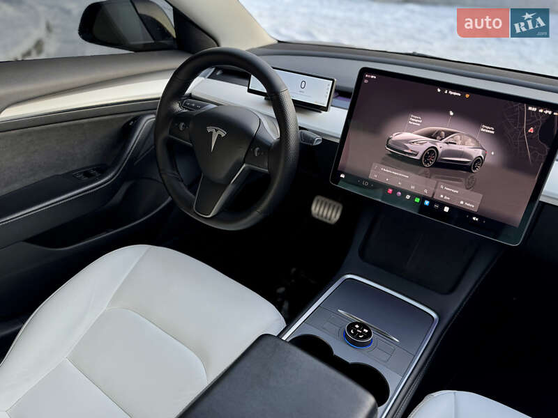 Седан Tesla Model 3 2022 в Харькове