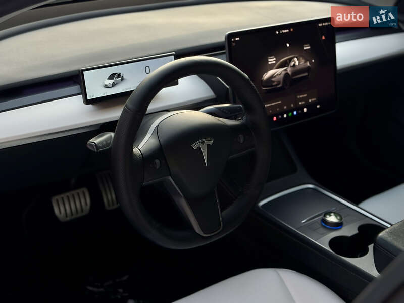 Седан Tesla Model 3 2022 в Харькове