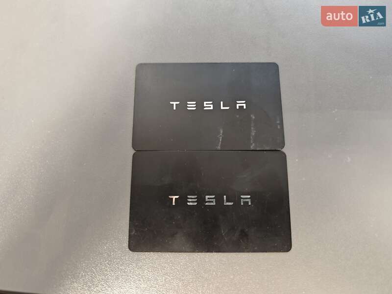 Седан Tesla Model 3 2023 в Львове фото 36 Седан Tesla Model 3 2023 в Львове