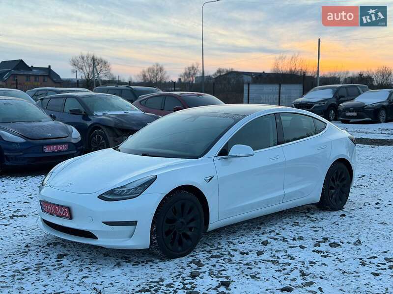2019 Tesla Model 3, VIN 5YJ3E1EB5KF494200:plate — фото 1 (autoria)