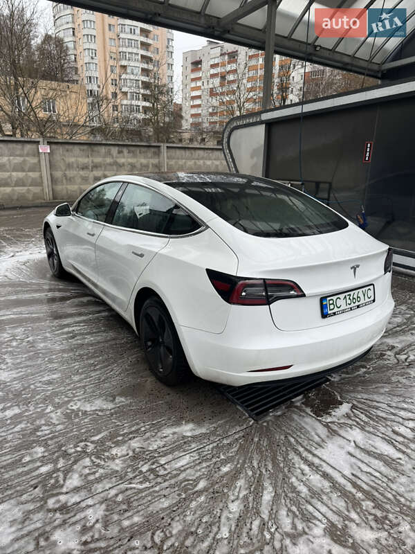 Седан Tesla Model 3 2018 в Хмельницькому фото 6 Седан Tesla Model 3 2018 в Хмельницькому