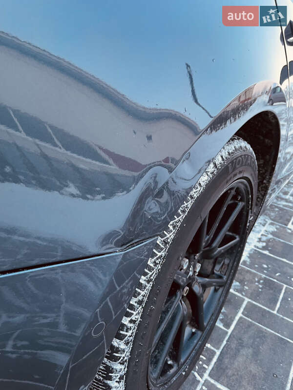 Седан Tesla Model 3 2019 в Луцке