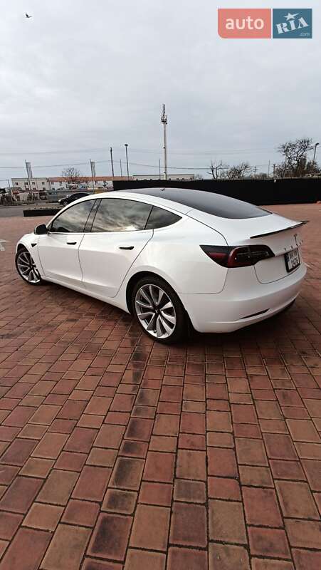 Седан Tesla Model 3 2019 в Одессе