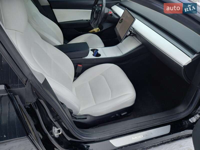 Седан Tesla Model 3 2018 в Каменец-Подольском