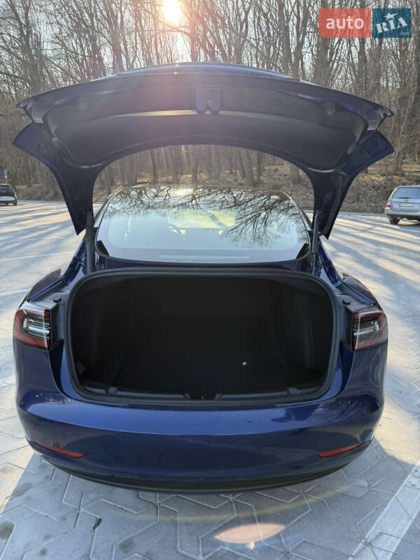 Седан Tesla Model 3 2022 в Тернополе фото 9 Седан Tesla Model 3 2022 в Тернополе