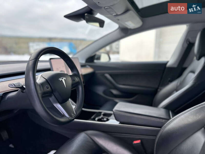 Седан Tesla Model 3 2020 в Виннице фото 17 Седан Tesla Model 3 2020 в Виннице