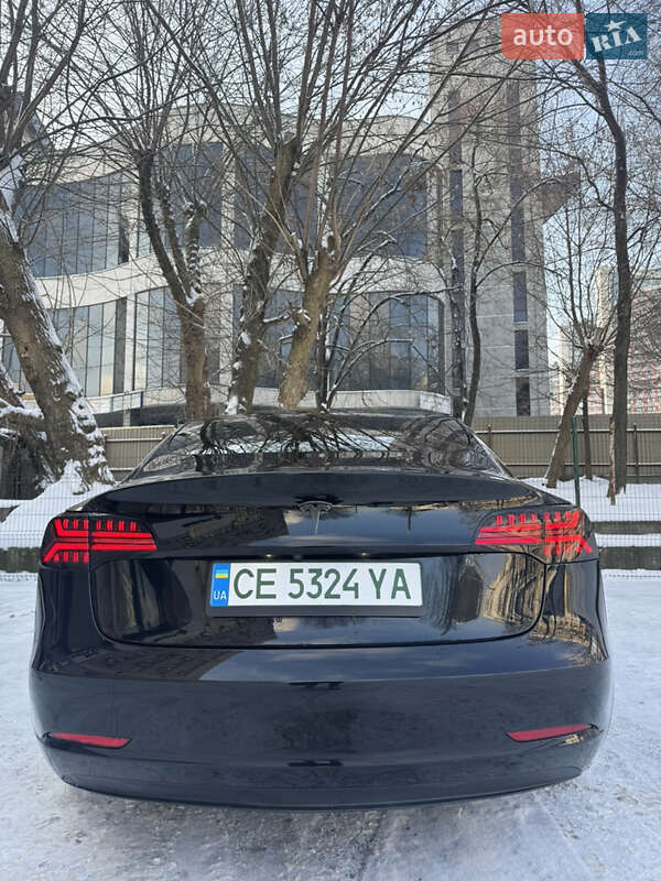 Седан Tesla Model 3 2018 в Киеве