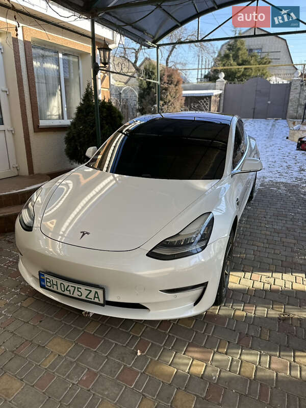 Tesla Model 3 2018 Tesla Model 3 2018