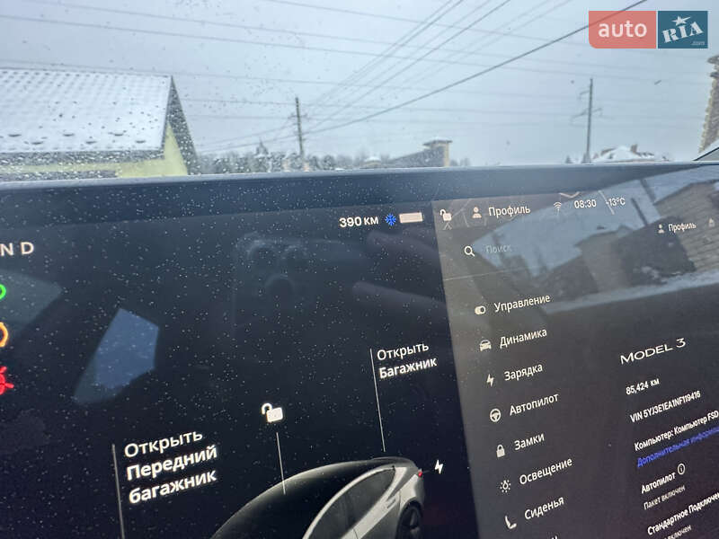 Седан Tesla Model 3 2021 в Виннице