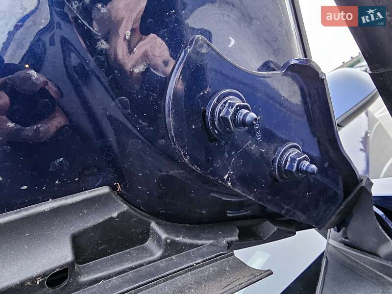 Седан Tesla Model 3 2023 в Виннице