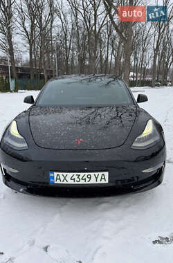Седан Tesla Model 3 2021 в Днепре