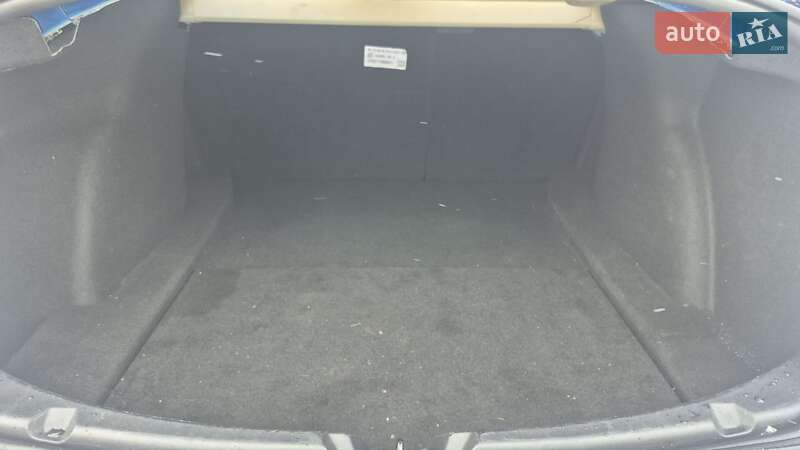 Седан Tesla Model 3 2022 в Днепре