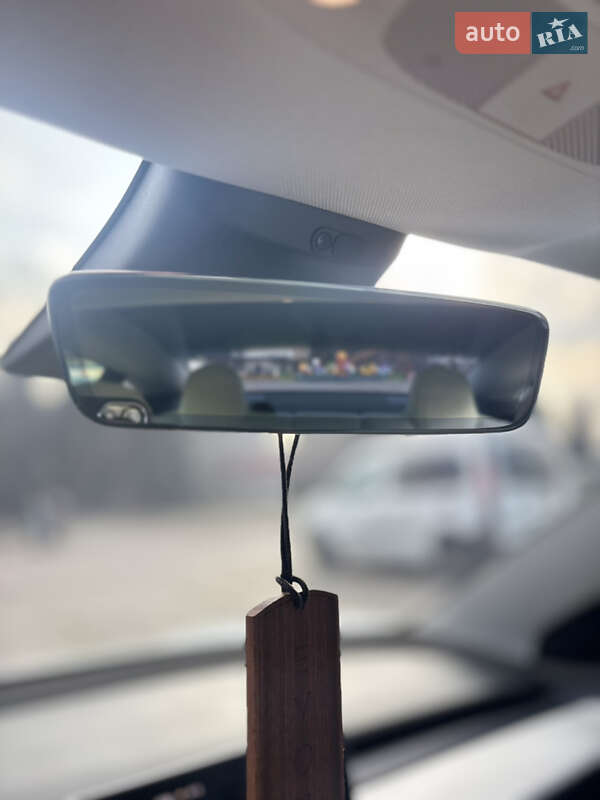 Седан Tesla Model 3 2021 в Кременчуге