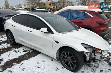 Седан Tesla Model 3 2022 в Одессе