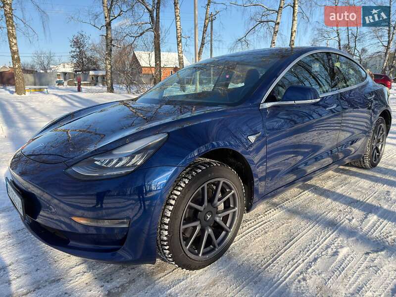 Седан Tesla Model 3 2020 в Ахтырке