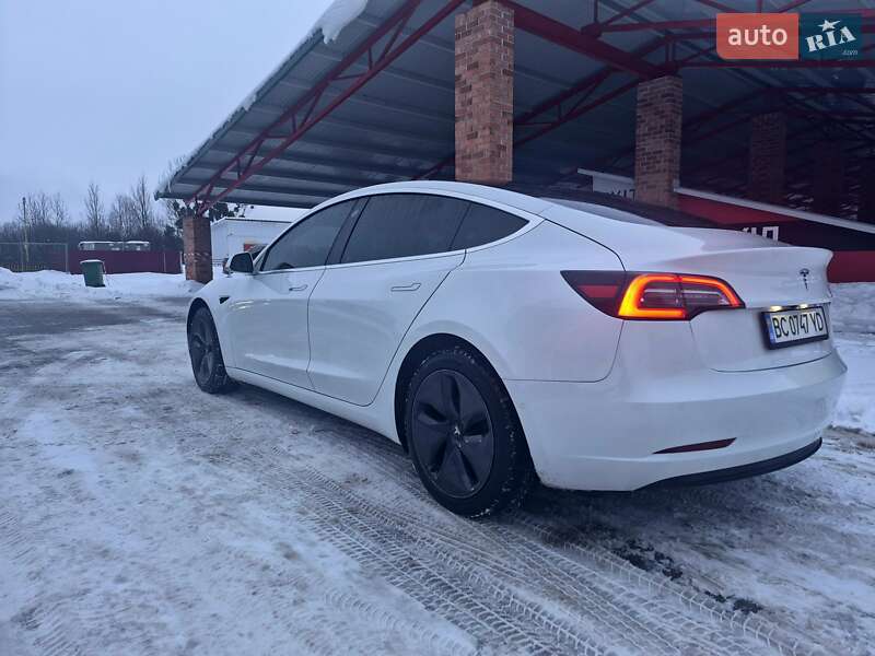 Седан Tesla Model 3 2019 в Львове фото 9 Седан Tesla Model 3 2019 в Львове