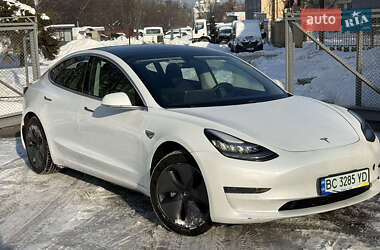 Седан Tesla Model 3 2019 в Львові