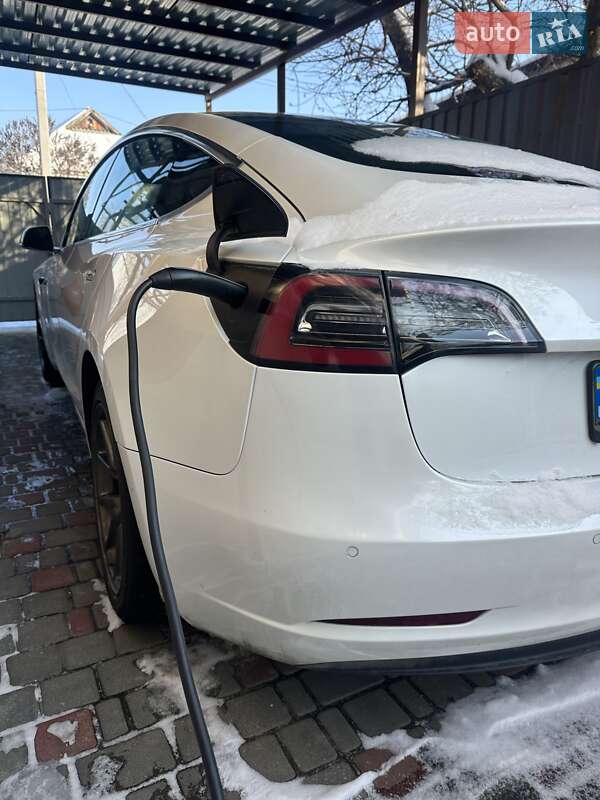 Седан Tesla Model 3 2019 в Белой Церкви