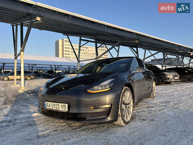Седан Tesla Model 3 2018 в Киеве фото 31 Седан Tesla Model 3 2018 в Киеве