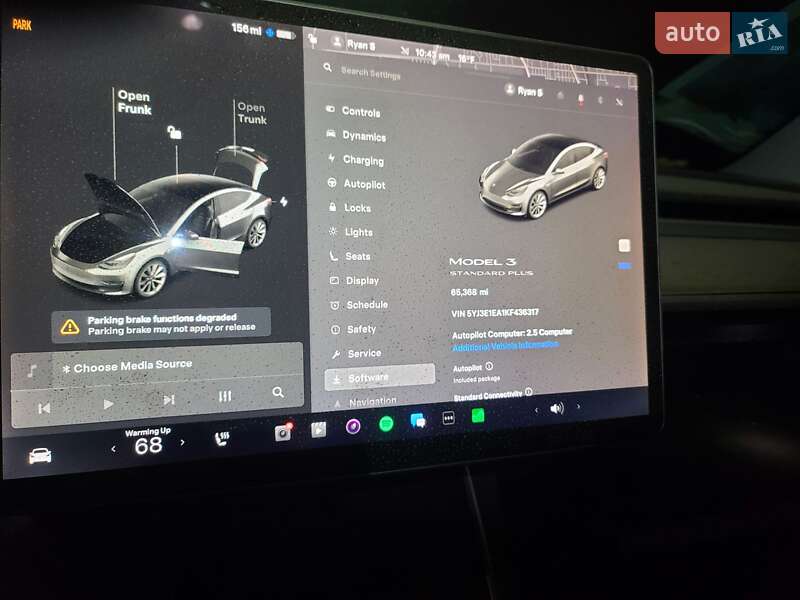 Седан Tesla Model 3 2019 в Львове
