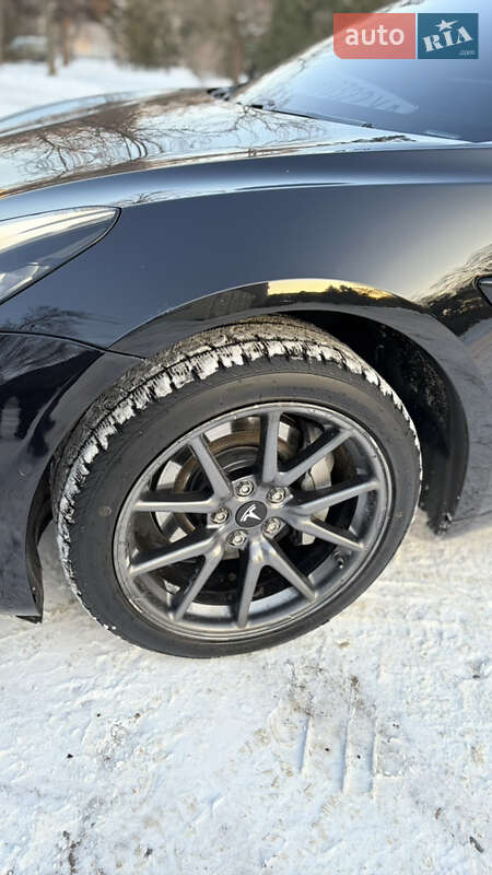 Седан Tesla Model 3 2018 в Слов'янську