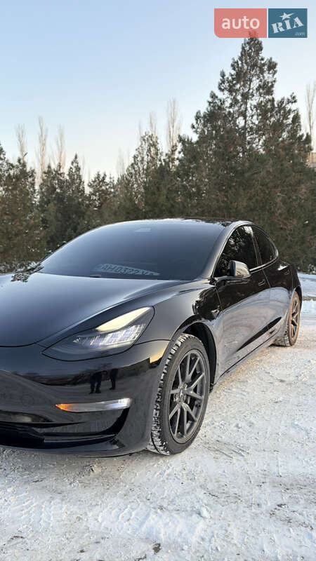 Седан Tesla Model 3 2018 в Слов'янську