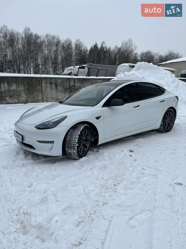 Седан Tesla Model 3 2022 в Ковелі