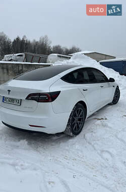 Седан Tesla Model 3 2022 в Ковелі