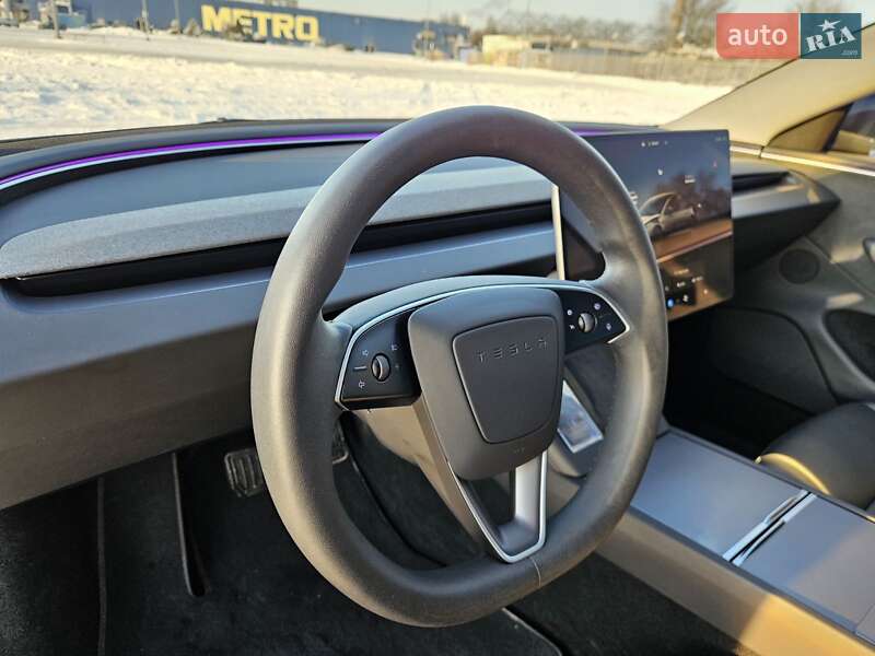 Седан Tesla Model 3 2024 в Дніпрі фото 16 Седан Tesla Model 3 2024 в Дніпрі