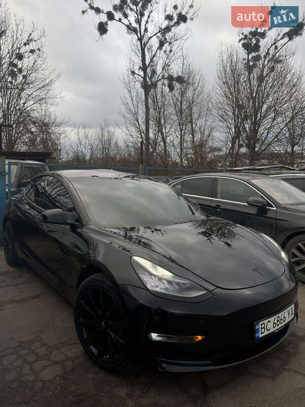 Седан Tesla Model 3 2019 в Львові фото 7 Седан Tesla Model 3 2019 в Львові