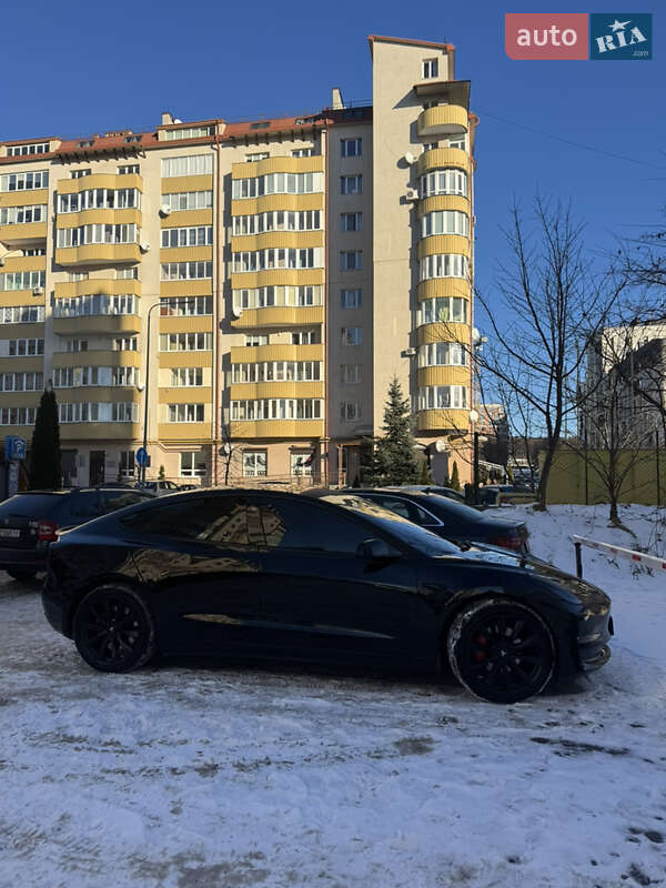 Седан Tesla Model 3 2019 в Львові фото 10 Седан Tesla Model 3 2019 в Львові