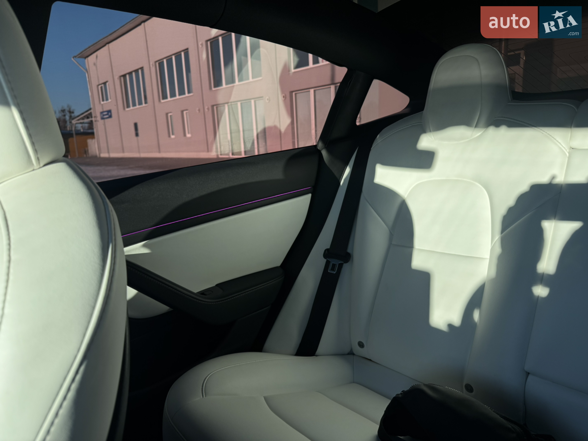 2019 Tesla Model 3 - мініатюра 13